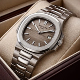 ساعت مچی عقربه ای مردانه پتک فیلیپ PATEKPHILIPPE صفحه طوسی