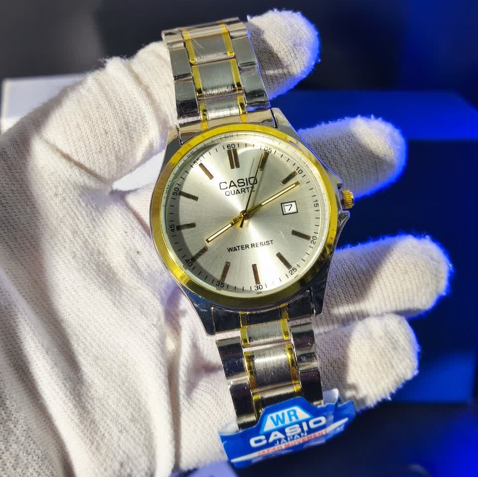 ساعت مچی مردانه کاسیو CASIO موتور ژاپن طلایی صفحه سفید مدلP2 + جعبه