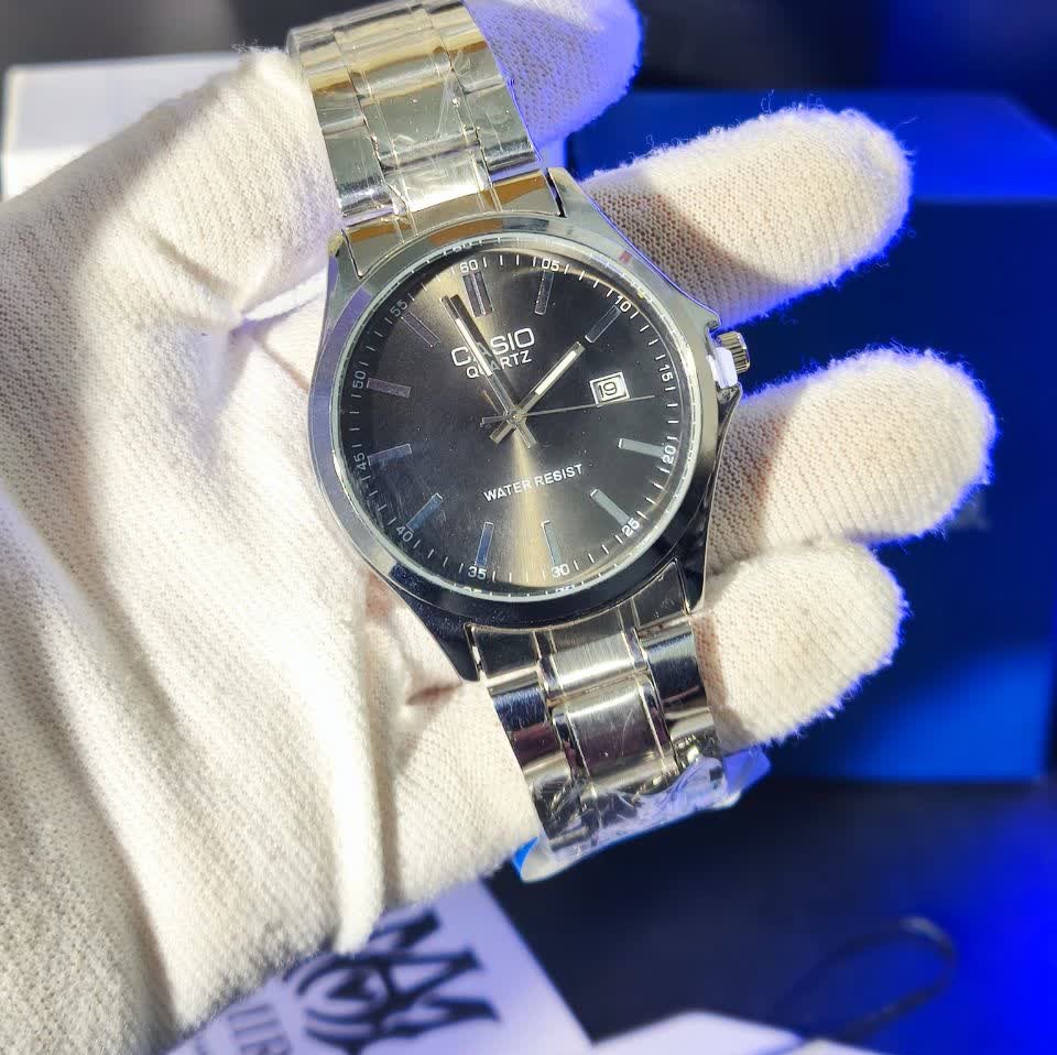 ساعت مچی مردانه کاسیو CASIO موتور ژاپن صفحه مشکی مدلP5 + جعبه