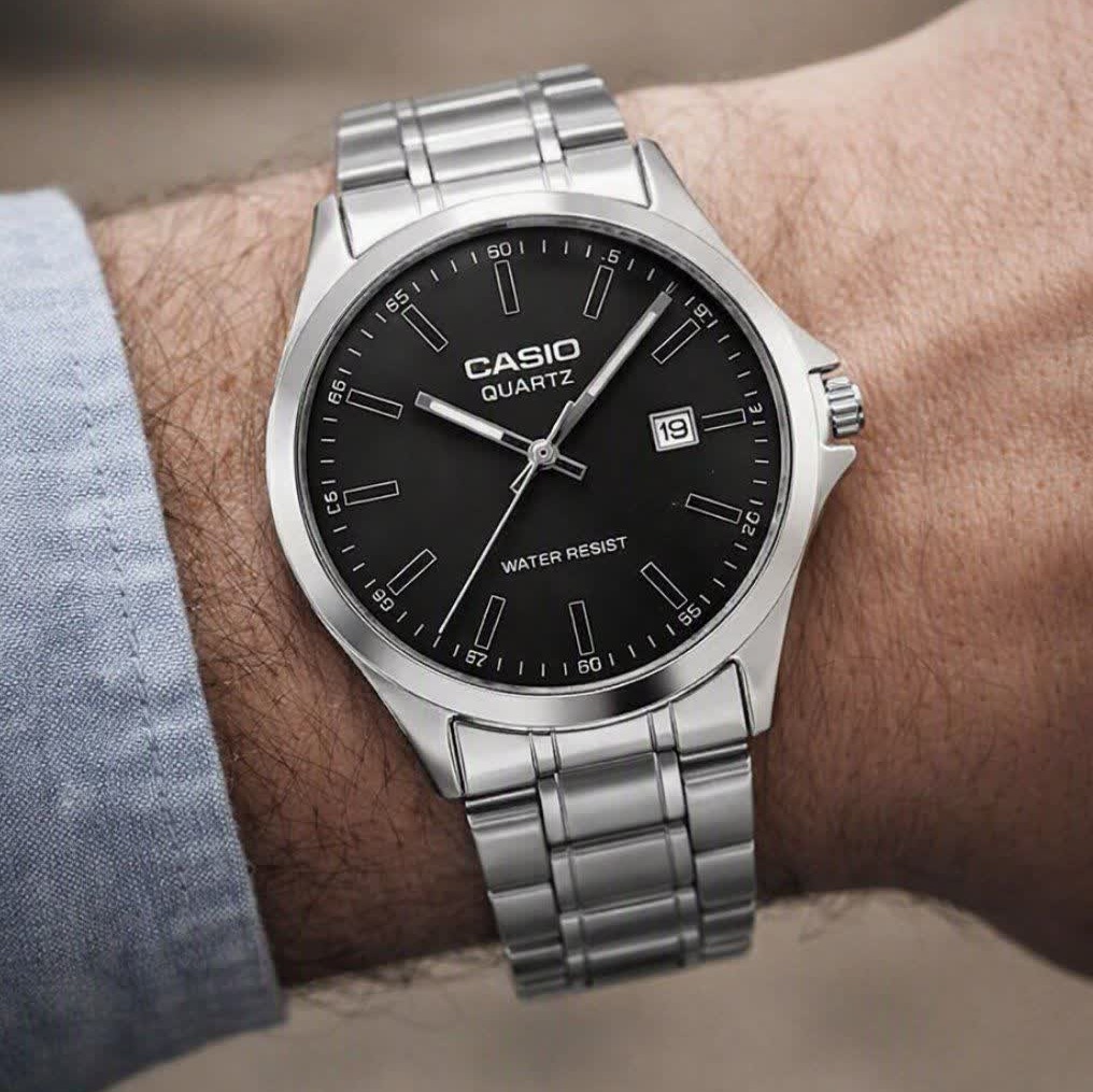 ساعت مچی مردانه کاسیو CASIO موتور ژاپن صفحه مشکی مدلP5 + جعبه