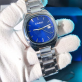 ساعت مچی مردانه کاسیو CASIO موتور ژاپن صفحه مربع مدلP7 + جعبه