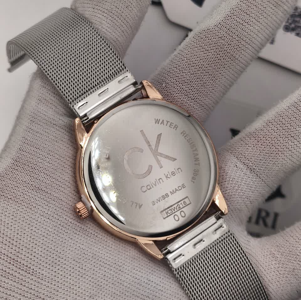 ساعت مچی مردانه کالوین کلین Calvin Klein حصیری نقره ای مشکی