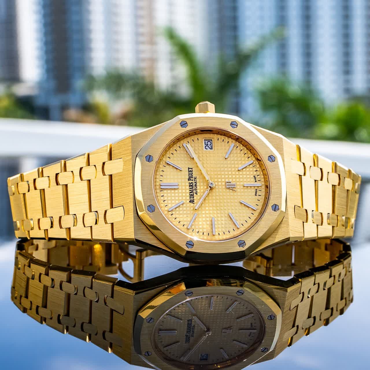 ساعت مچی مردانه اودمار پیگه Audemars Piguet طلایی