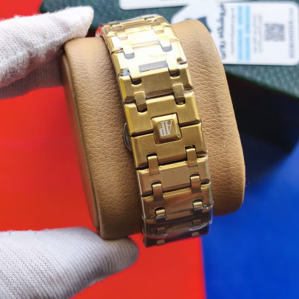 ساعت مچی مردانه اودمار پیگه Audemars Piguet طلایی