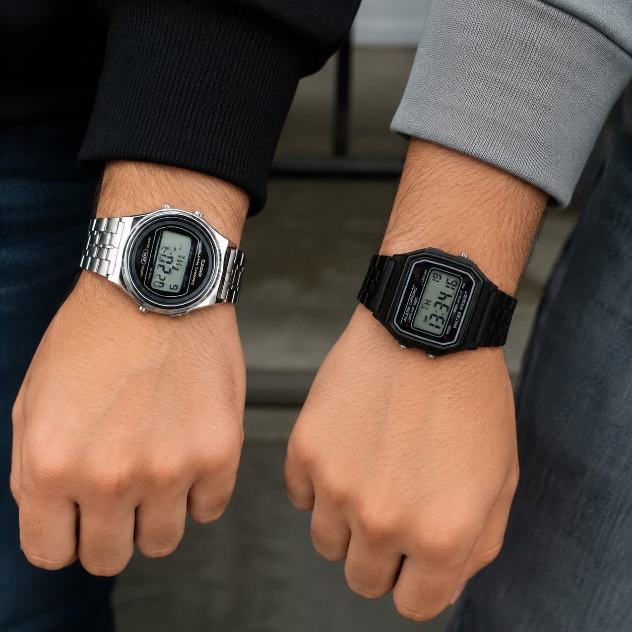 دو عدد ساعت مردانه کاسیو CASIO مدل WR مشکی و نقره ای گرد