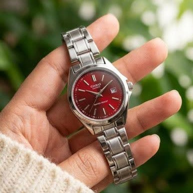 ساعت مچی زنانه کاسیو CASIO موتور ژاپن صفحه سرخ کدc38 + جعبه