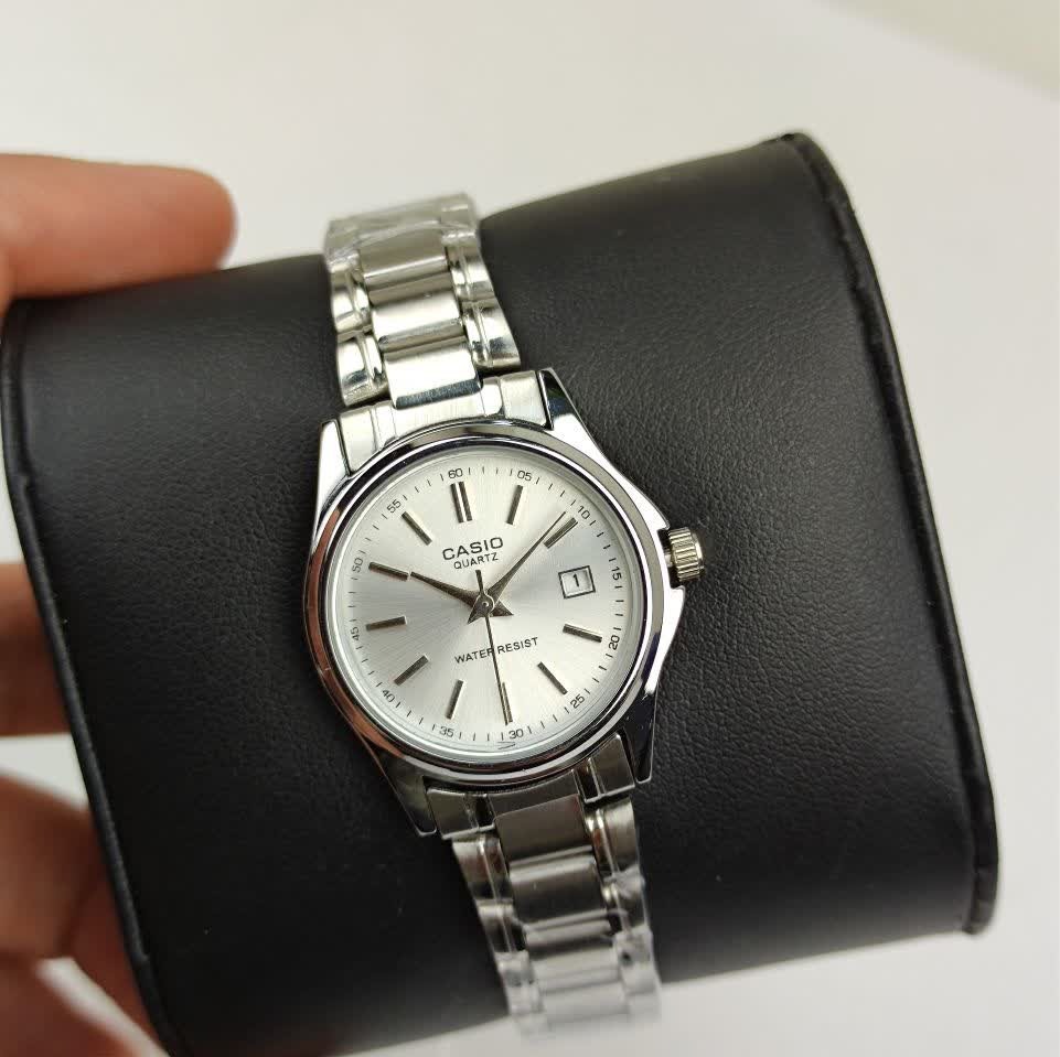 ساعت مچی زنانه کاسیو CASIO موتور ژاپن صفحه سفید کدc39 + جعبه