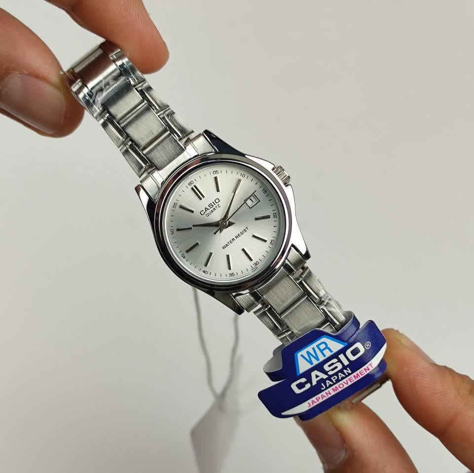 ساعت مچی زنانه کاسیو CASIO موتور ژاپن صفحه سفید کدc39 + جعبه