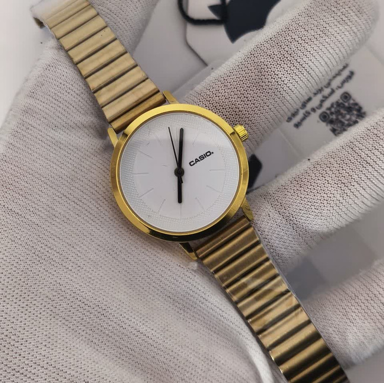 ساعت مچی زنانه کاسیو CASIO ژاپنی طلایی سفید مدل c4 + جعبه