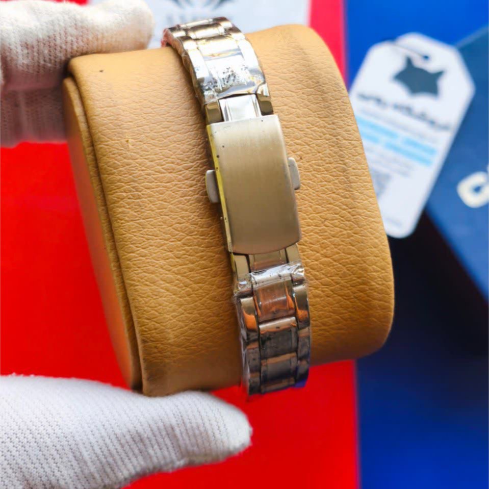 ساعت مچی زنانه کاسیو CASIO نقره ای سرمه ای کد460 + جعبه