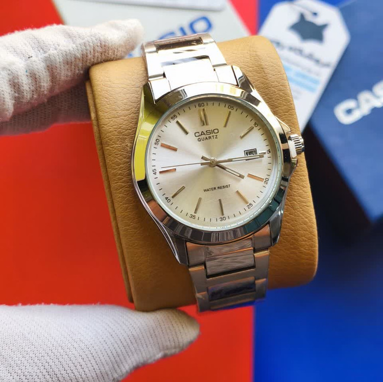 ساعت مچی مردانه کاسیو CASIO موتور ژاپن نقره ای سفید کد458 + جعبه
