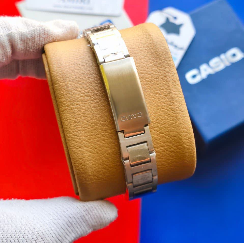 ساعت مچی زنانه کاسیو CASIO موتور ژاپن نقره ای سفید کد458 + جعبه