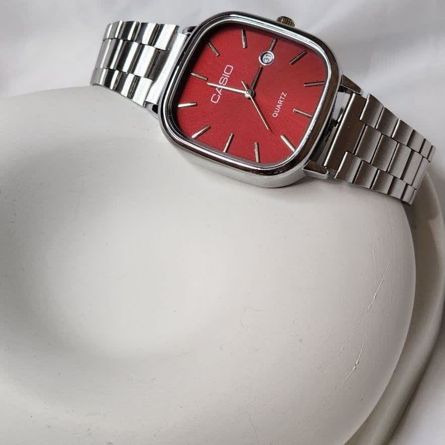 ساعت مچی مردانه کاسیو اولدمانی CASIO موتور ژاپن صفحه سرخ