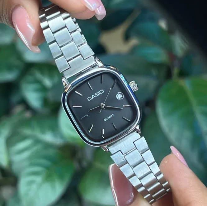 ساعت مچی زنانه کاسیو اولدمانی CASIO موتور ژاپن صفحه مشکی
