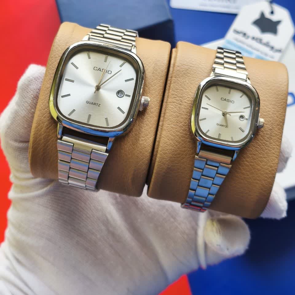 ست ساعت مچی مردانه و زنانه کاسیو اولدمانی CASIO موتور ژاپن صفحه تمام نقره ای