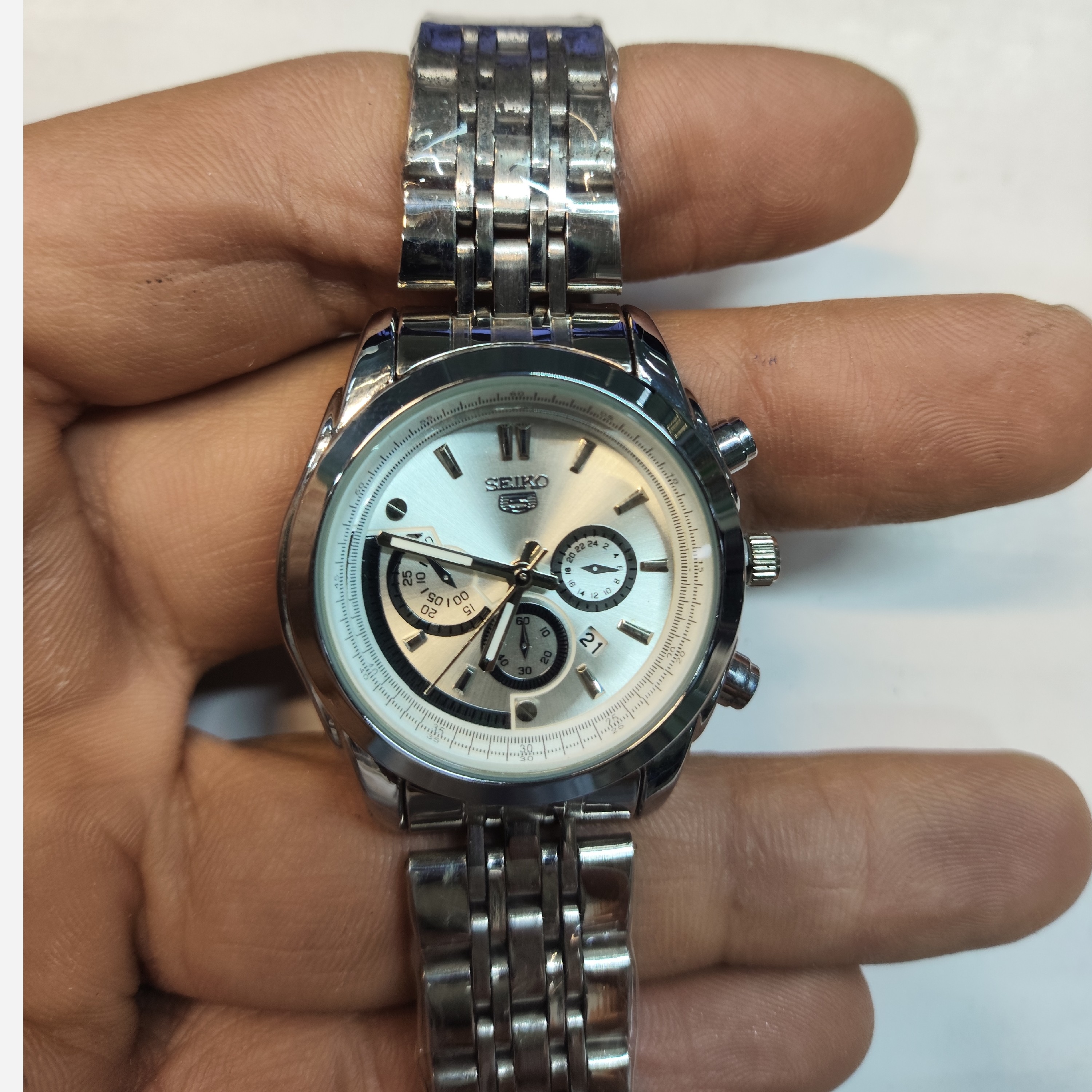 ساعت ست سیکو طرح کرنو نقره ای صفحه سفید جذاب