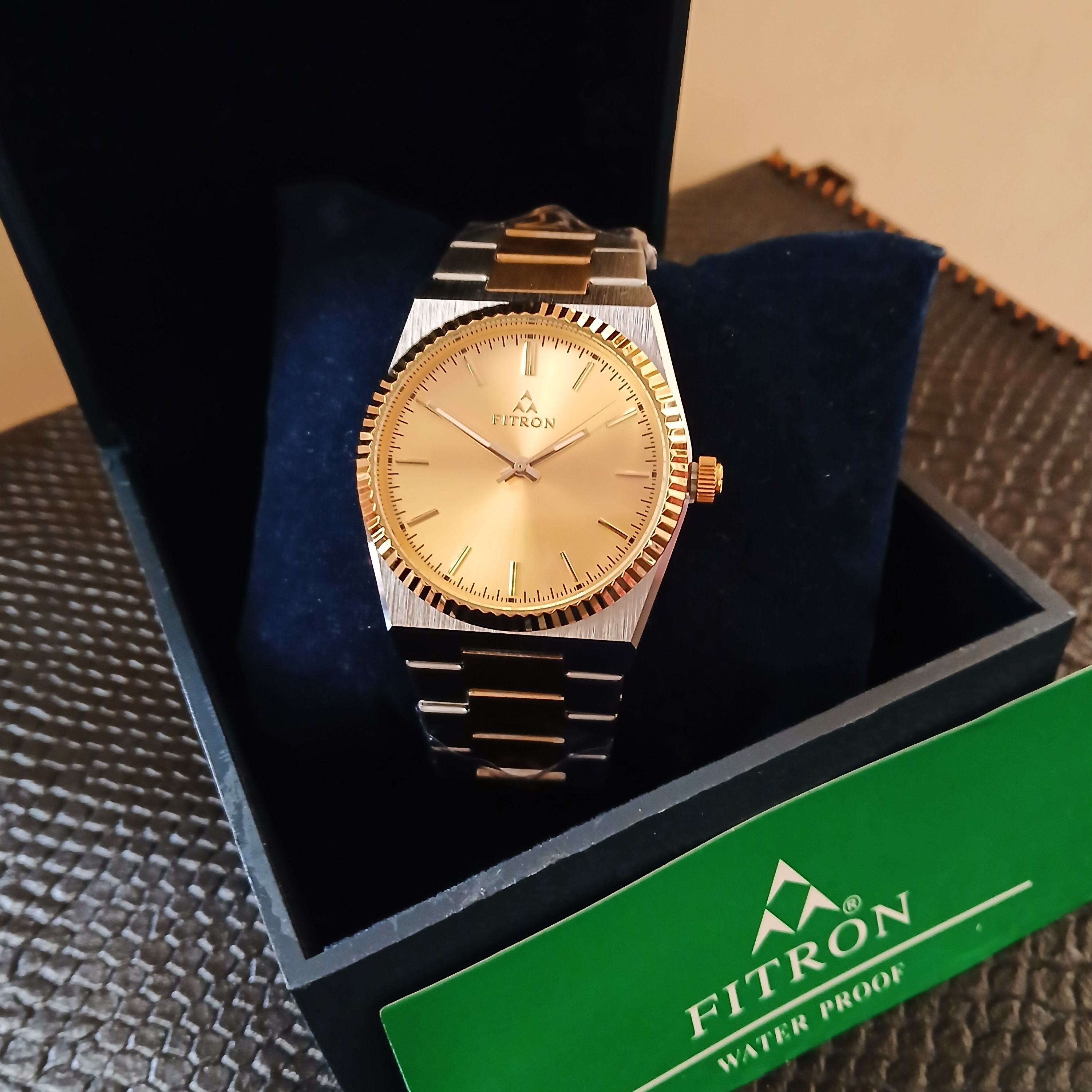 ساعت مردانه فیترون FITRON موتور میوتا ژاپن مدل 9894M ژاپن درجه 1