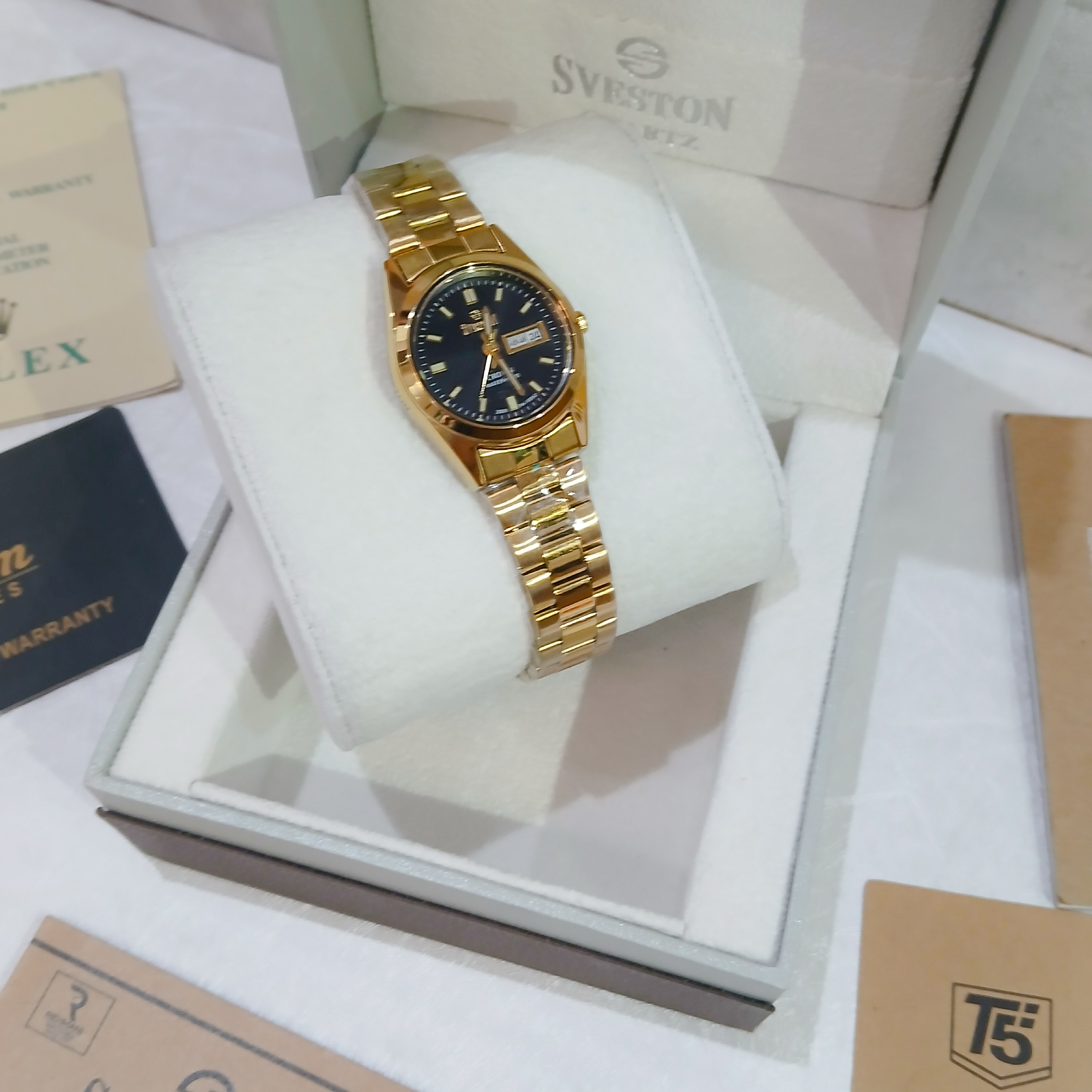 ساعت مچی زنانه SVESTON سویستون  مدل SV-10052 ژاپن