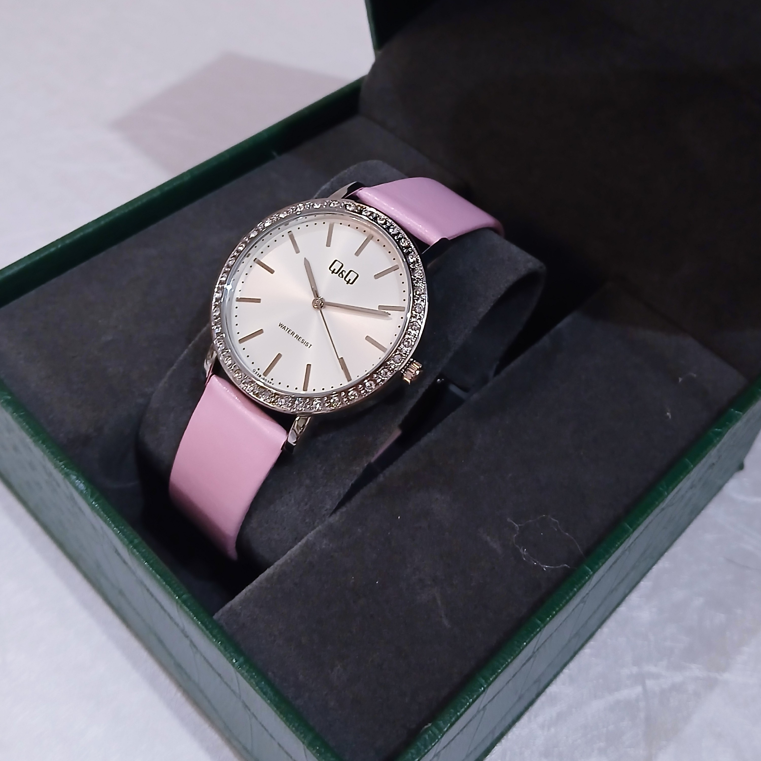 ساعت مچی کیو کیو اورجینال زنانه مدل Q Q Q32B-003PY ضدآب