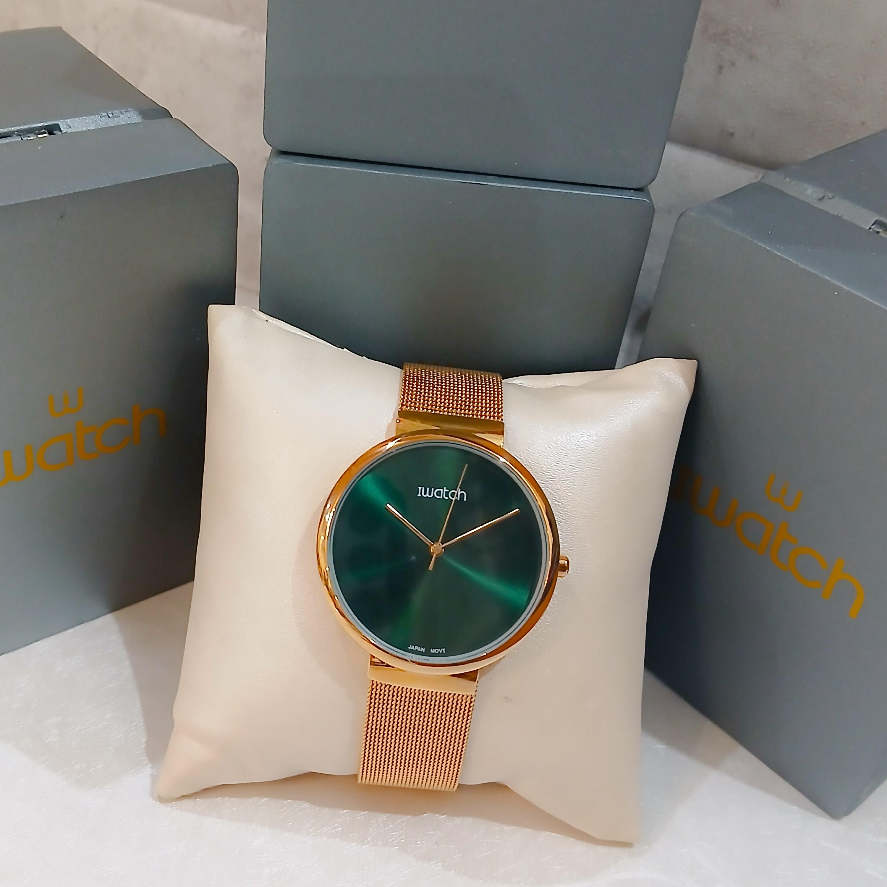 ساعت مچی اورجینال عقربه ای مردانه Iwatch آی واچ مدل 190090