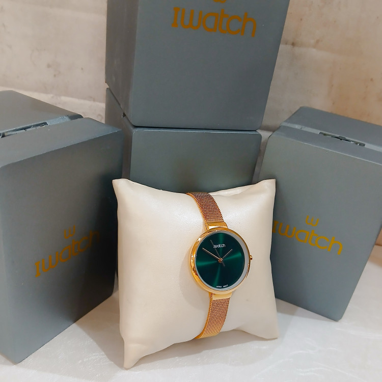 ساعت مچی اورجینال عقربه ای زنانه Iwatch آی واچ مدل 190090