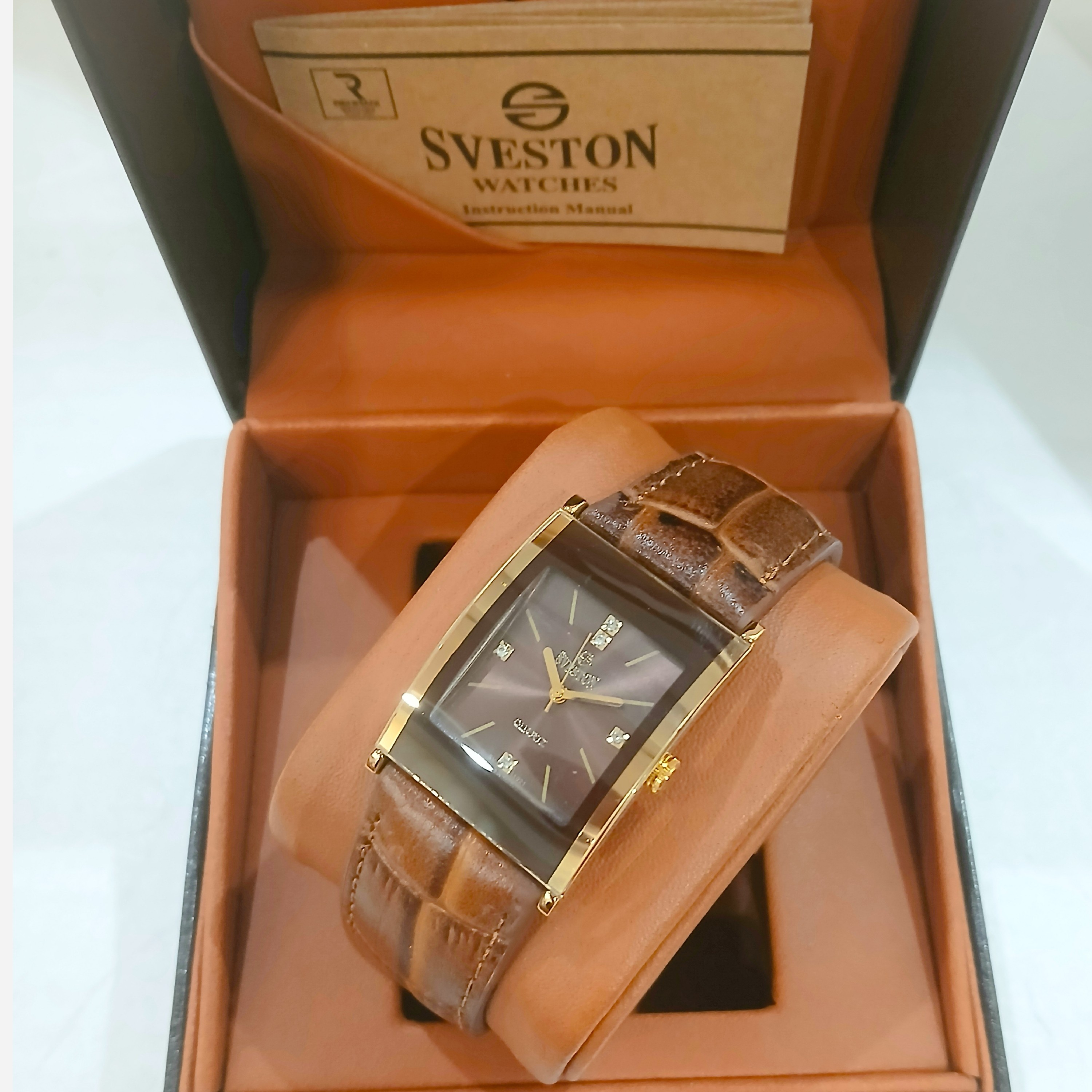 ساعت مچی مردانه SVESTON بند چرم موتور میوتا ژاپن  مدل SV-11021G