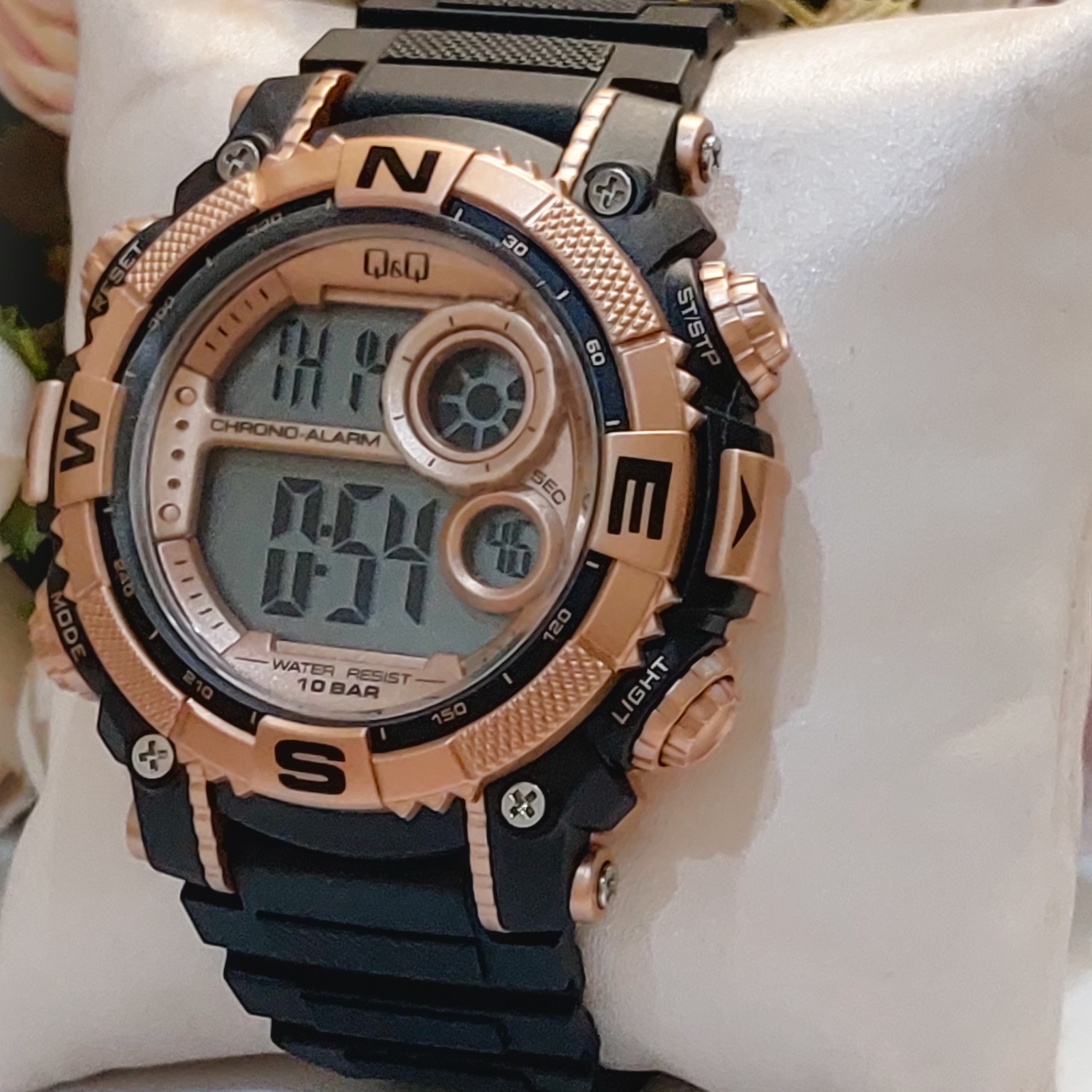 ساعت مچی مردانه صفحه مشکی آنالوگ Q،QM133J004Y اورجینال