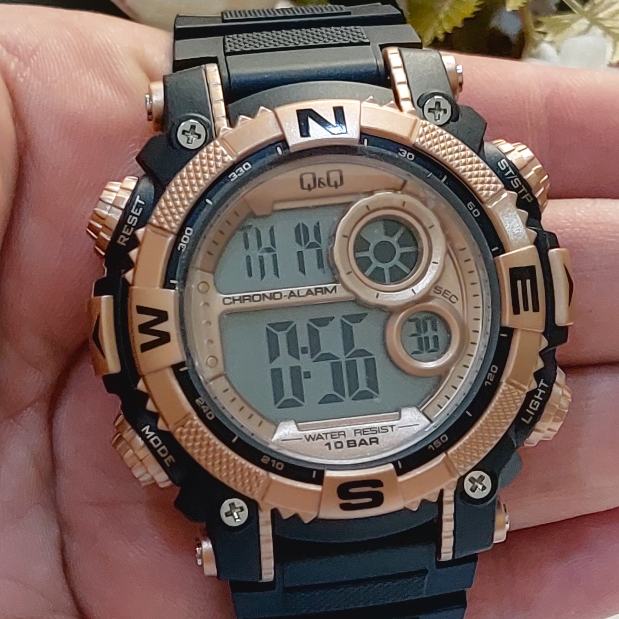 ساعت مچی مردانه صفحه مشکی آنالوگ Q،QM133J004Y اورجینال