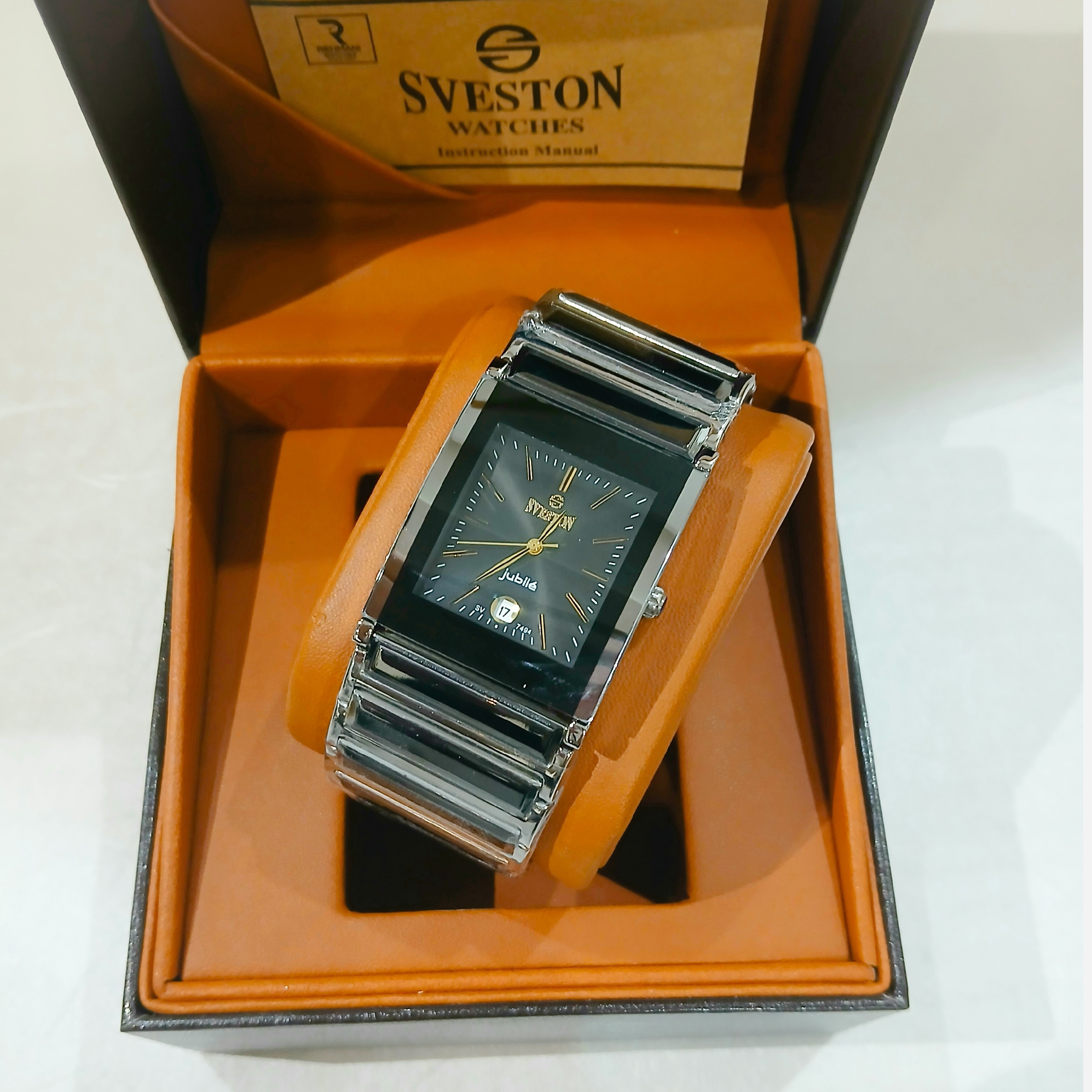 ساعت سویستون باطری SVESTON JUBILE بند وبدنه سرامیک ژاپن موتور میوتا مدلSV-7494
