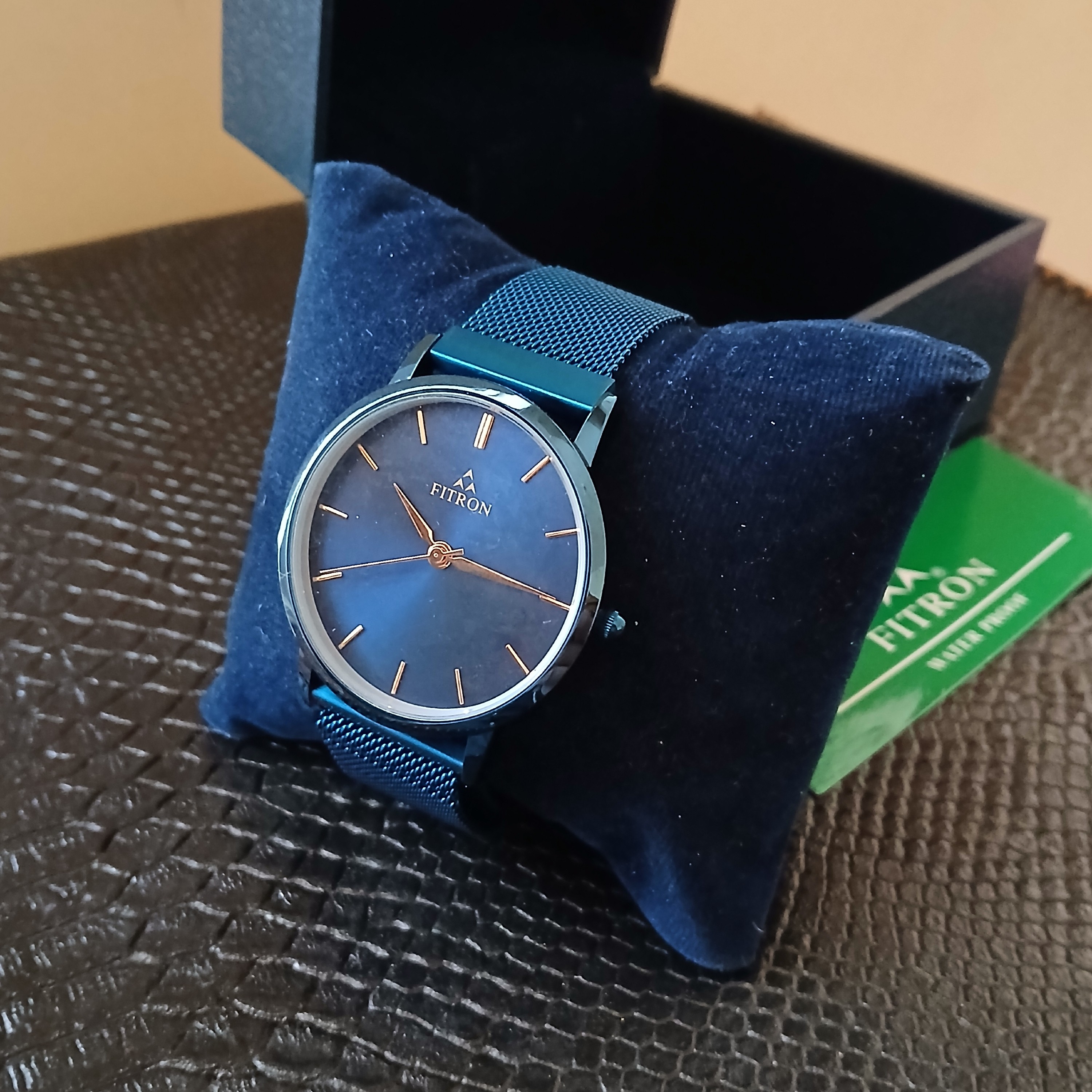 ساعت مردانه فیترون FITRON موتور میوتا ژاپن مدل 9278M بندمگنتی ژاپن درجه 1