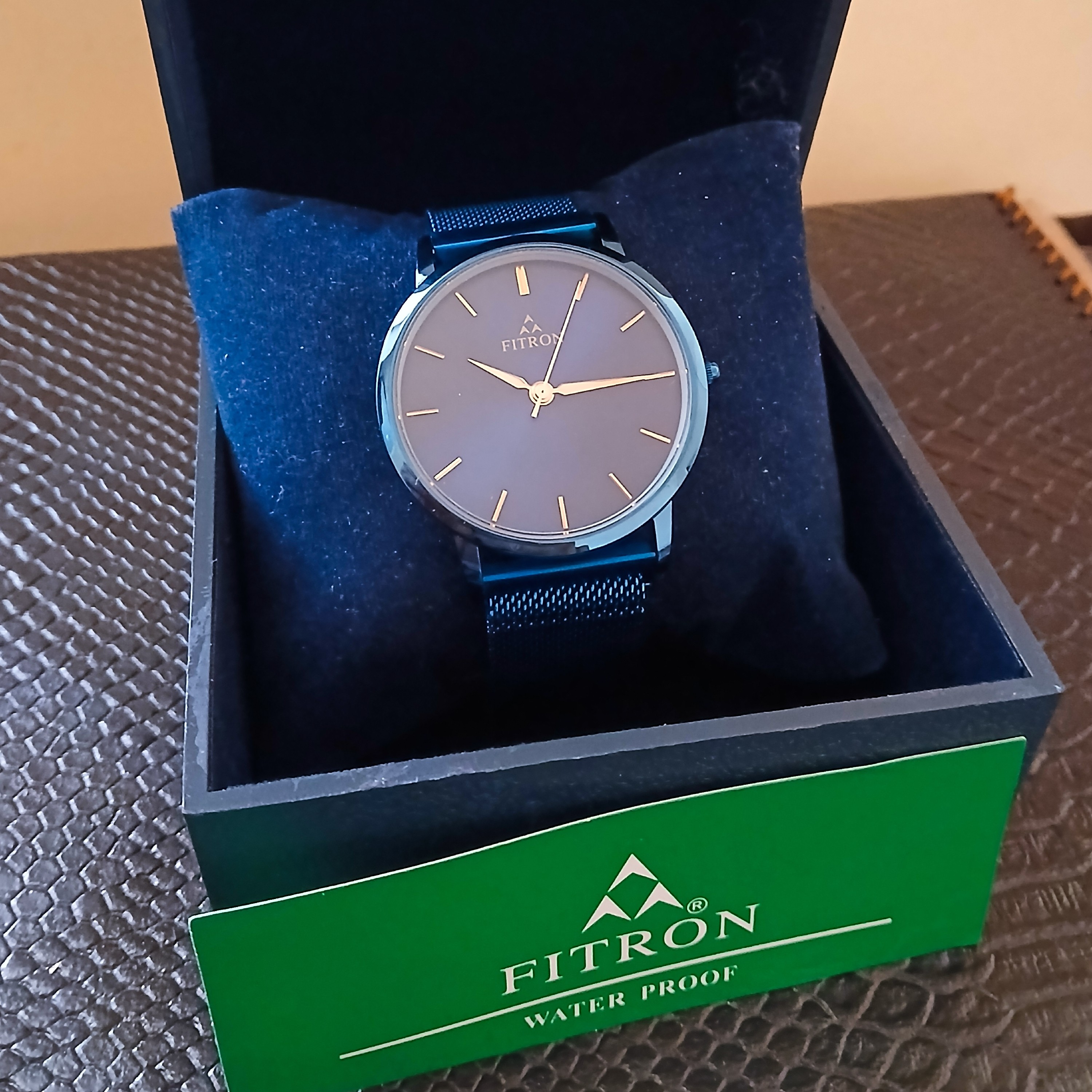 ساعت مردانه فیترون FITRON موتور میوتا ژاپن مدل 9278M بندمگنتی ژاپن درجه 1