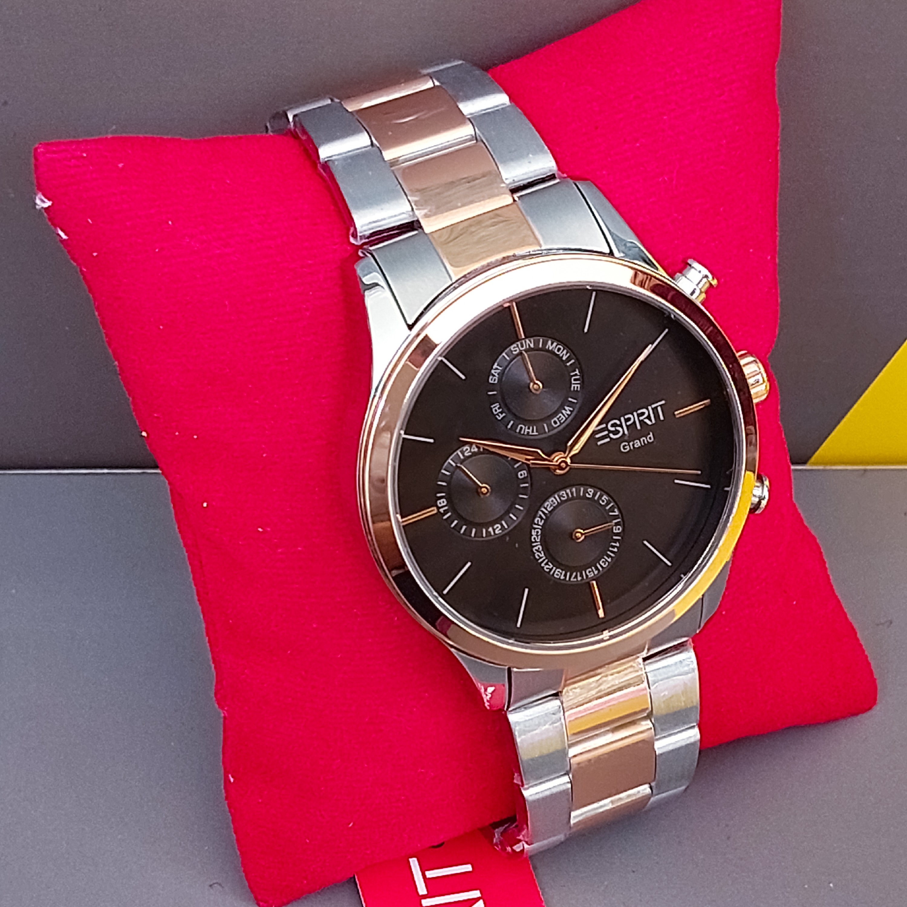ساعت مردانه ESPRIT GRAND 4016G موتوره فعال اصل ژاپن