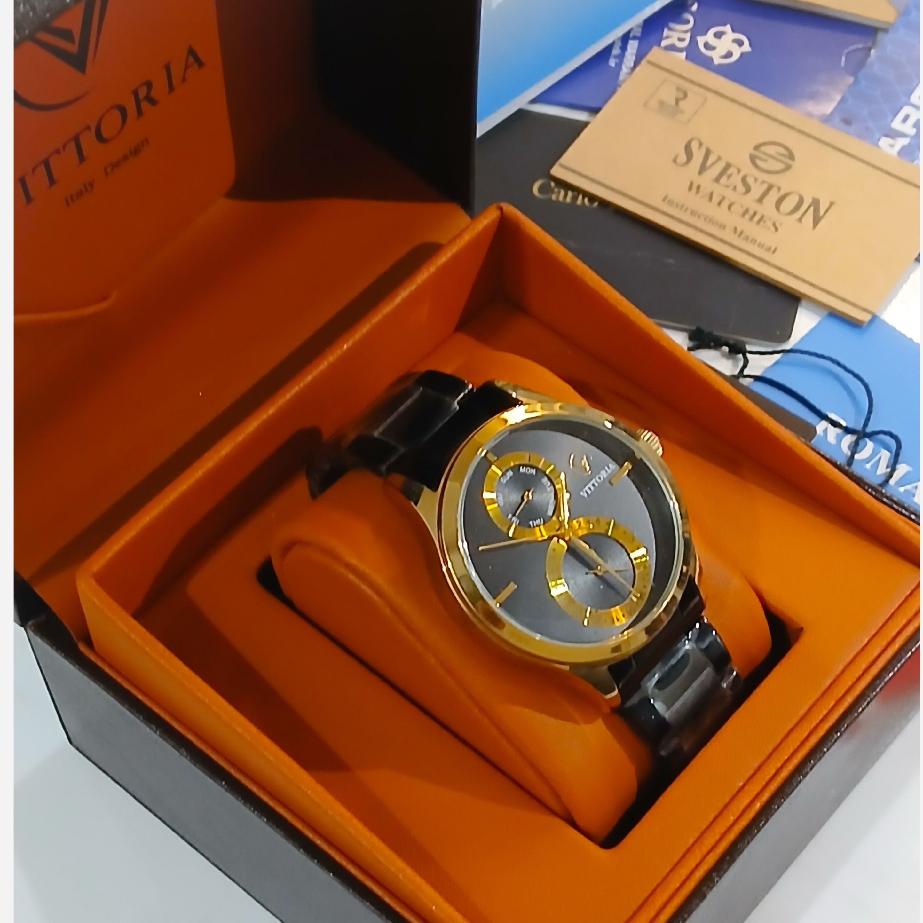 ساعت مردانه VITTORIA VT3149 موتوره فعال اصل ژاپن