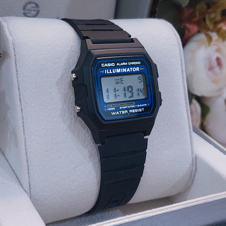 حراج ساعت مچی کاسیو مردانه و زنانه مدل CASIO F-105